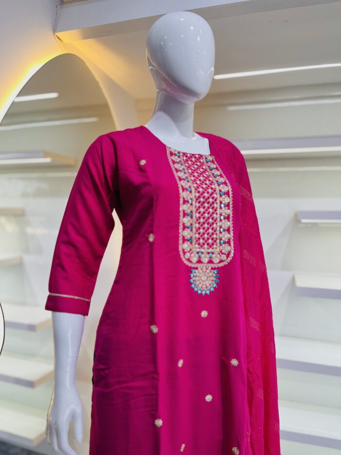 Muslin Silk fabric - Image 2