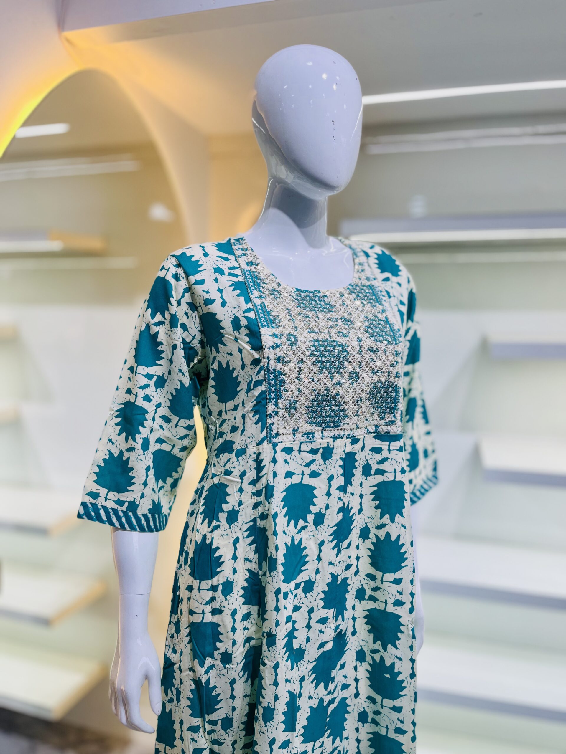 Cotton Green Color Kurti - Image 2