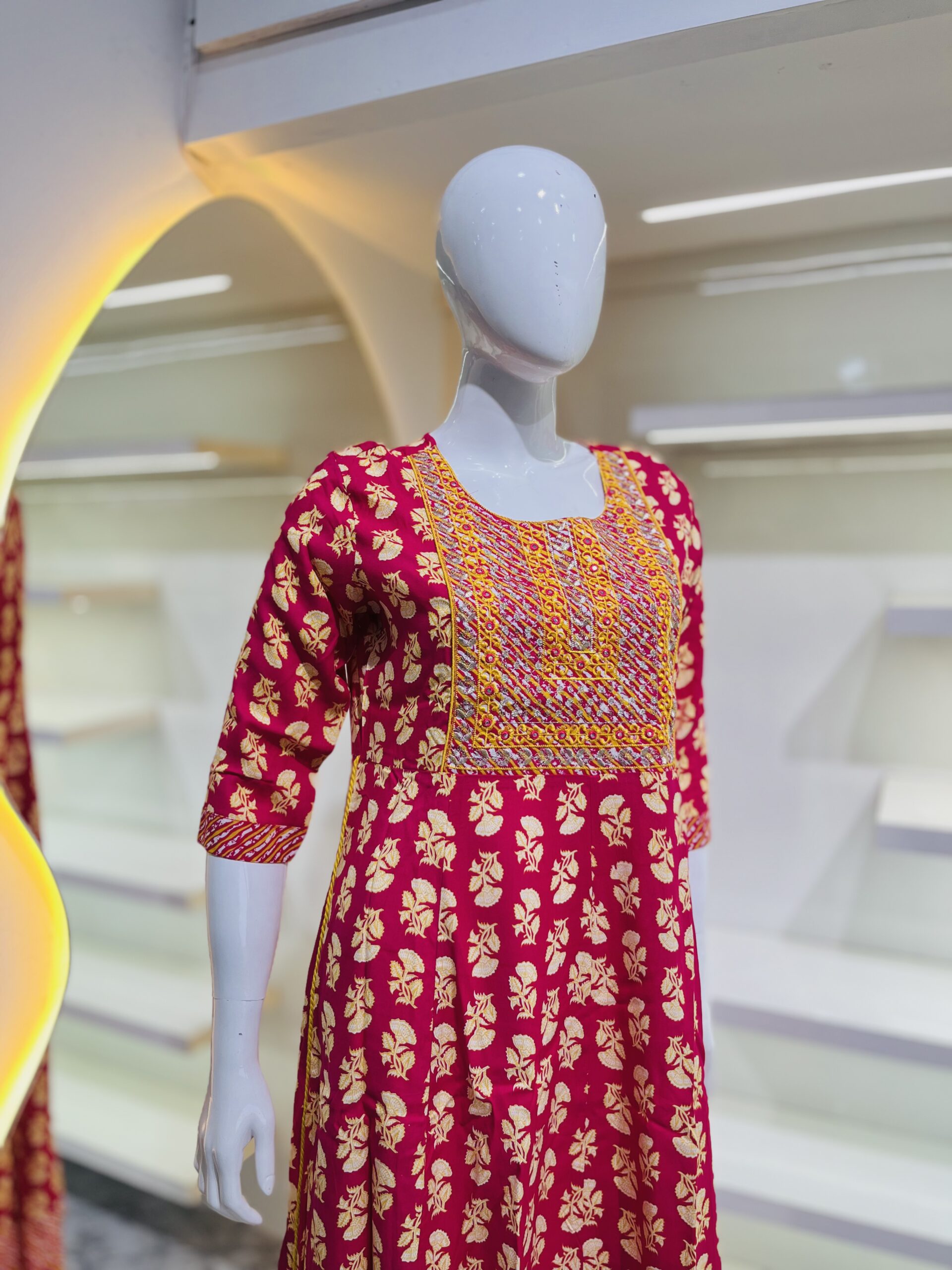 Red Colour Kurti - Image 2